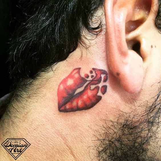 Tatuajes De Besos Para Hombre