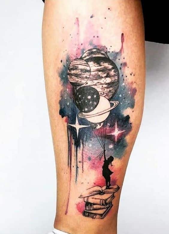 Tatuajes del universo para mujer