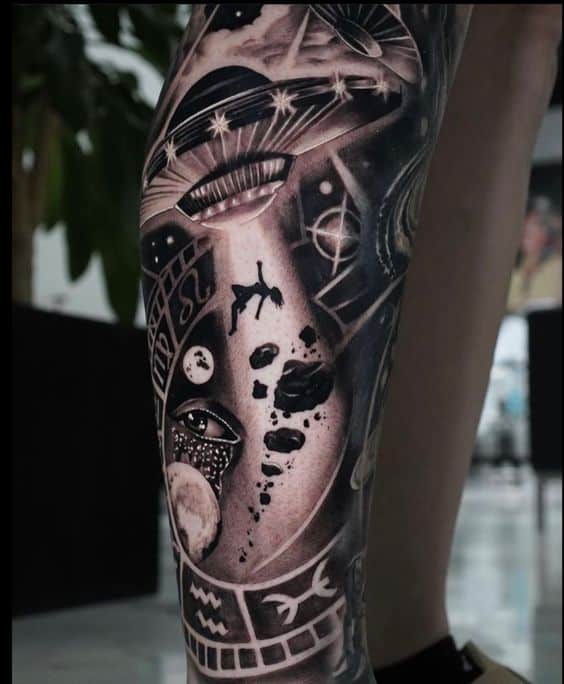 Tatuajes de Universo en Blanco y Negro