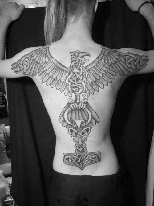Tatuajes de Vikingos Mujer