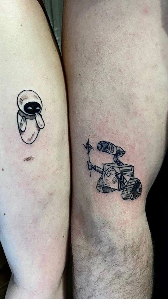 Tatuajes del universo para parejas