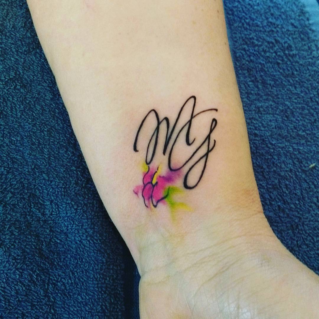 Tatuajes con iniciales