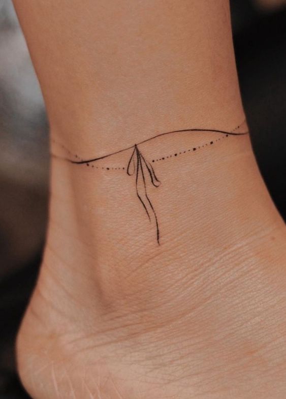 Tatuajes para mujeres tobillo