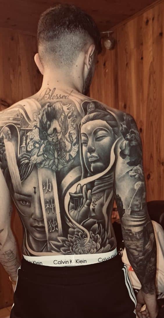 Tatuajes para hombres en la espalda