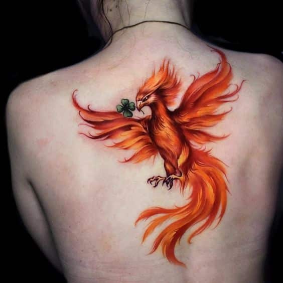 Los mejores tatuajes de ave fénix del mundo